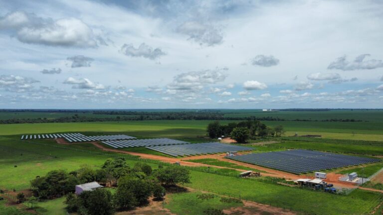 Com investimento de R$ 360 milhões, AXS Energia vai construir 24 usinas de energia solar no Mato Grosso
